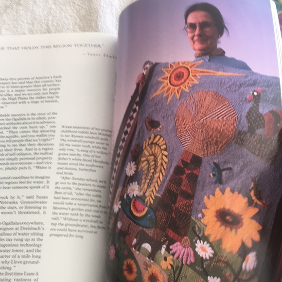 National Geographic Vol. 183 No. 3 March 1993 - Picture 11 of 12